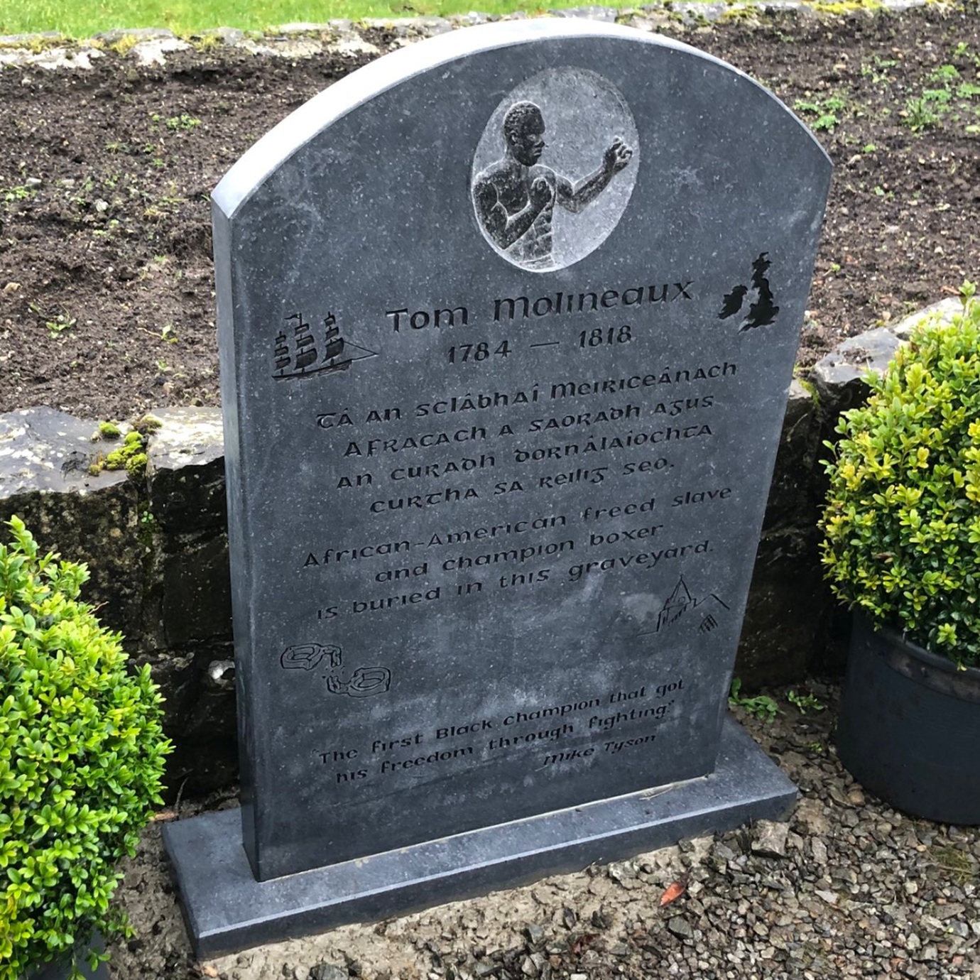 Tom Molineaux Headstone