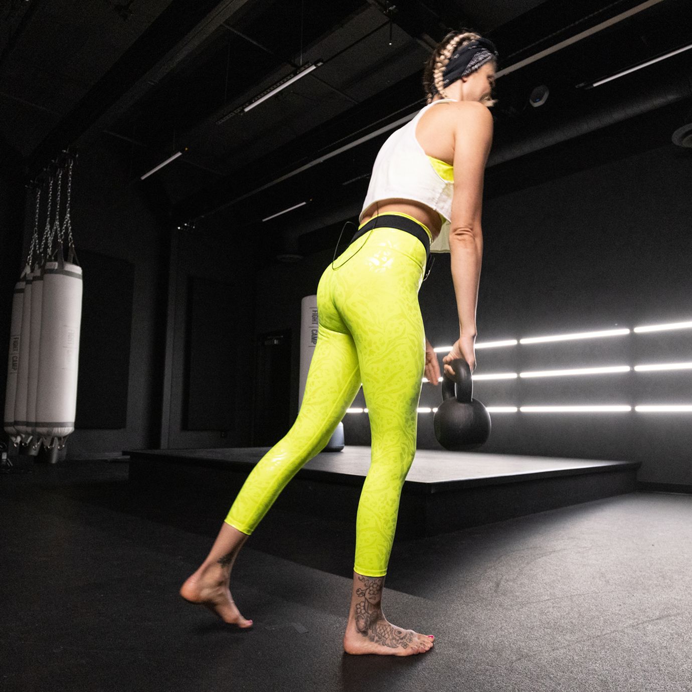 Shanie Smash Prepping For A Kettlebell Single Leg RDL