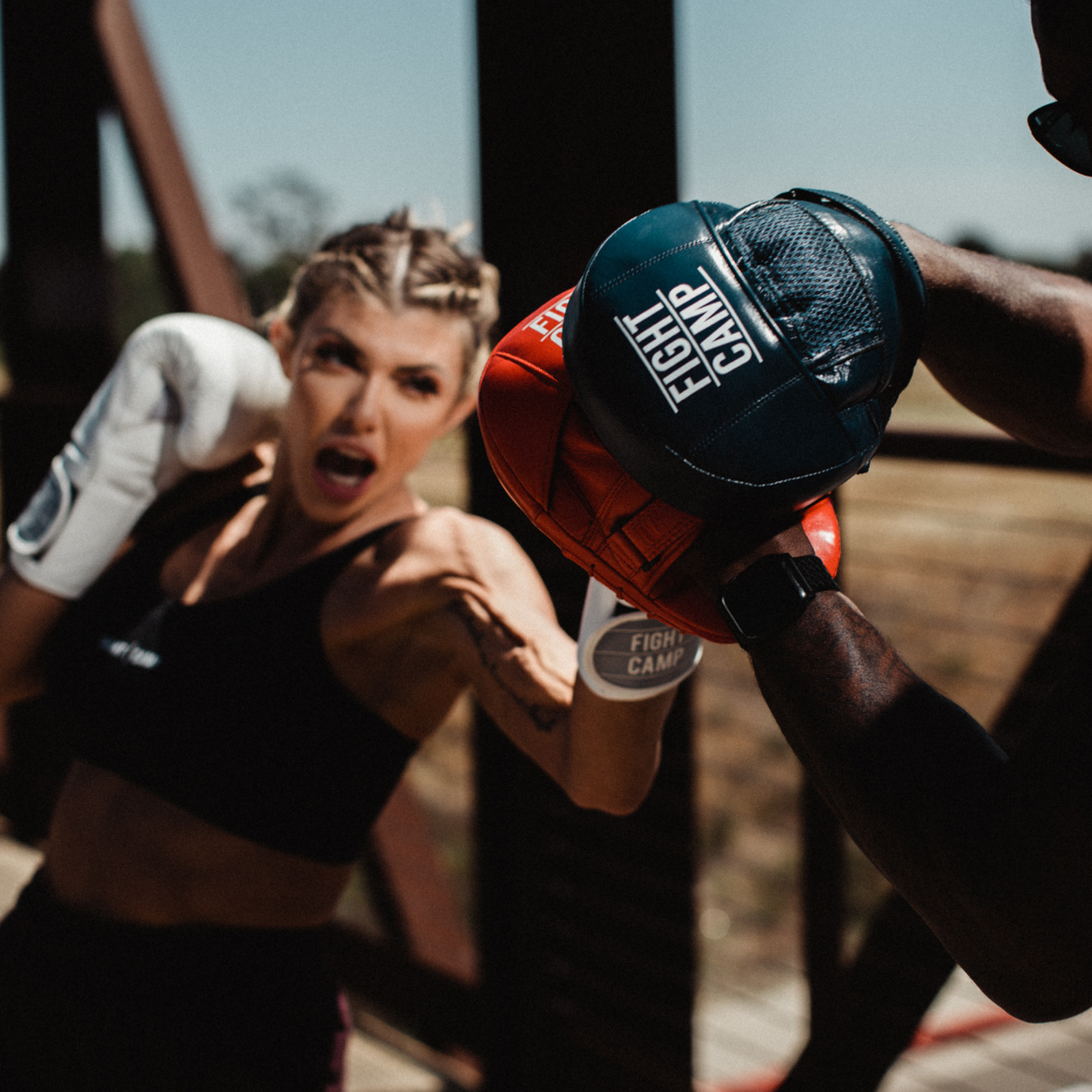 Shanie Smash snapping punches