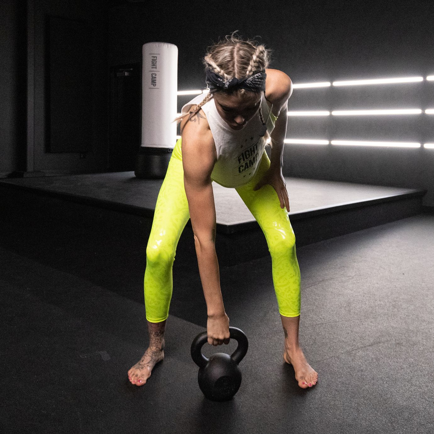 Shanie Smash Prepping For A Kettlebell Clean and Press