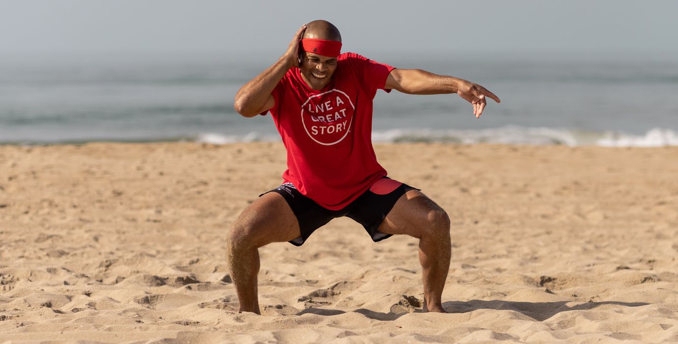 Flo Master Doing Squat Grooves