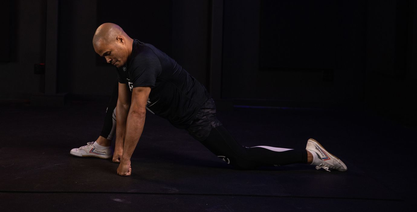Flo Master Doing Long Lunges