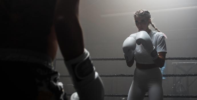 Shanie Smash In a Boxing Ring