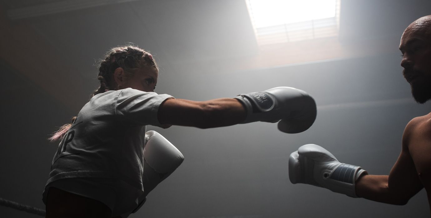 Shanie Smash Throwing Punches