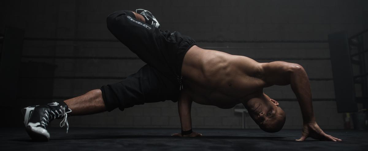 Three Ways Dancing Influenced My Style As a Fighter