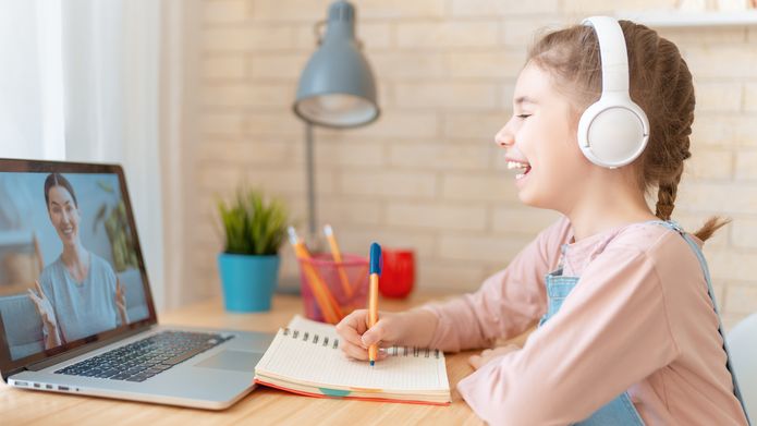 Improving Learning Through Digital Technology - Dr Ems Lord