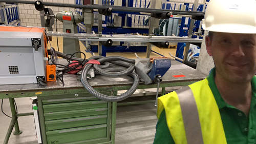 Materialen und Güter von Roche via Salza übergeben