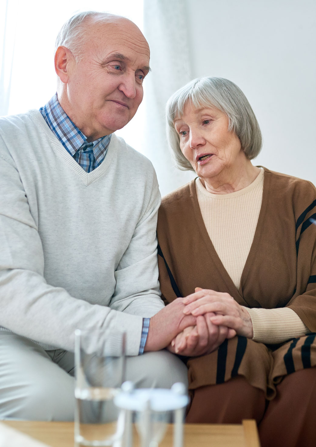 Senior couple in counselling 