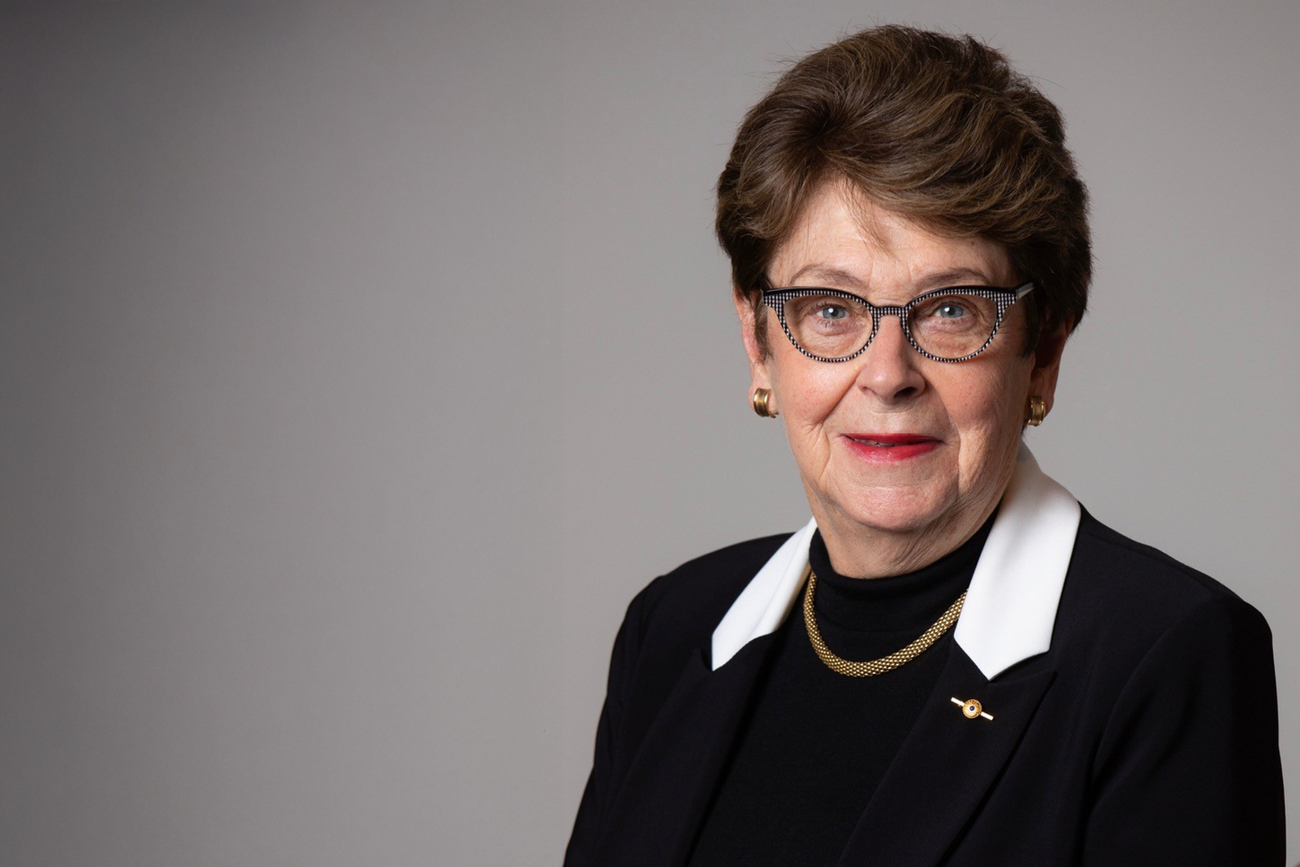 Image of Dr Kay Patterson AO