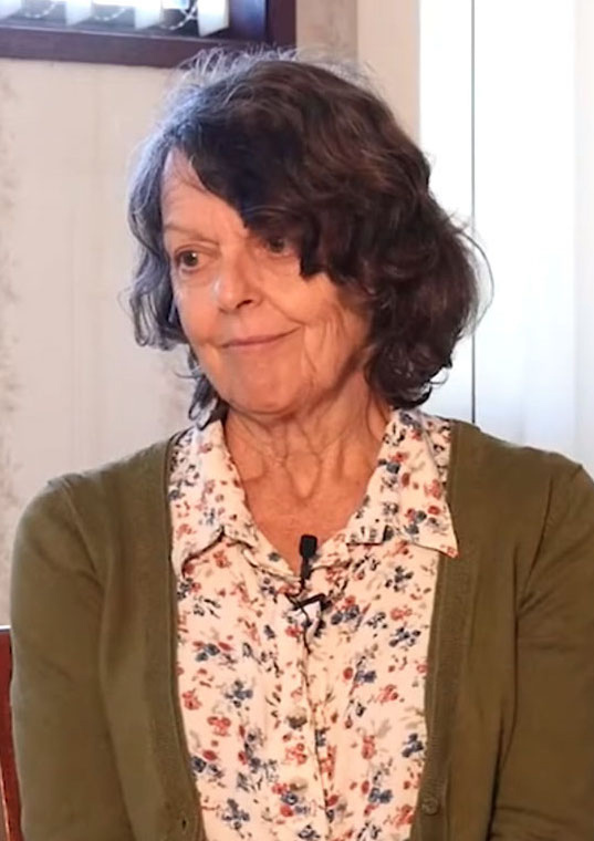 Elspeth talking to interviewer 