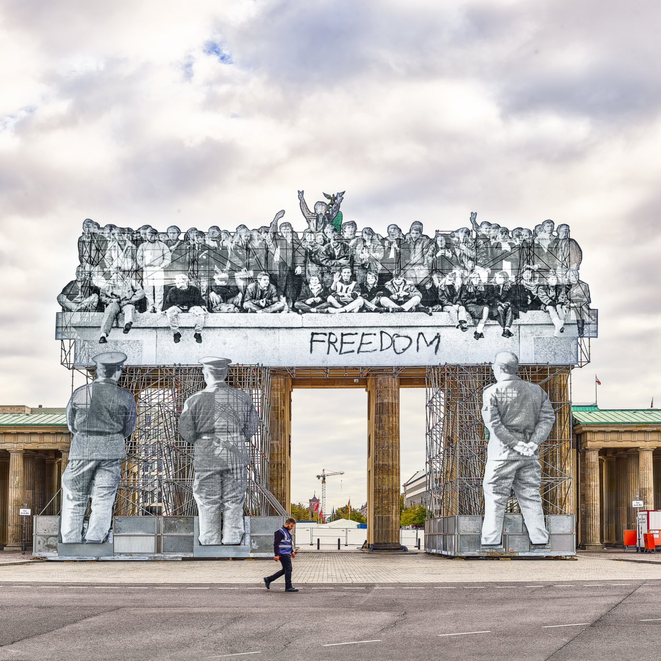 GIANTS, High jump in Rio by JR