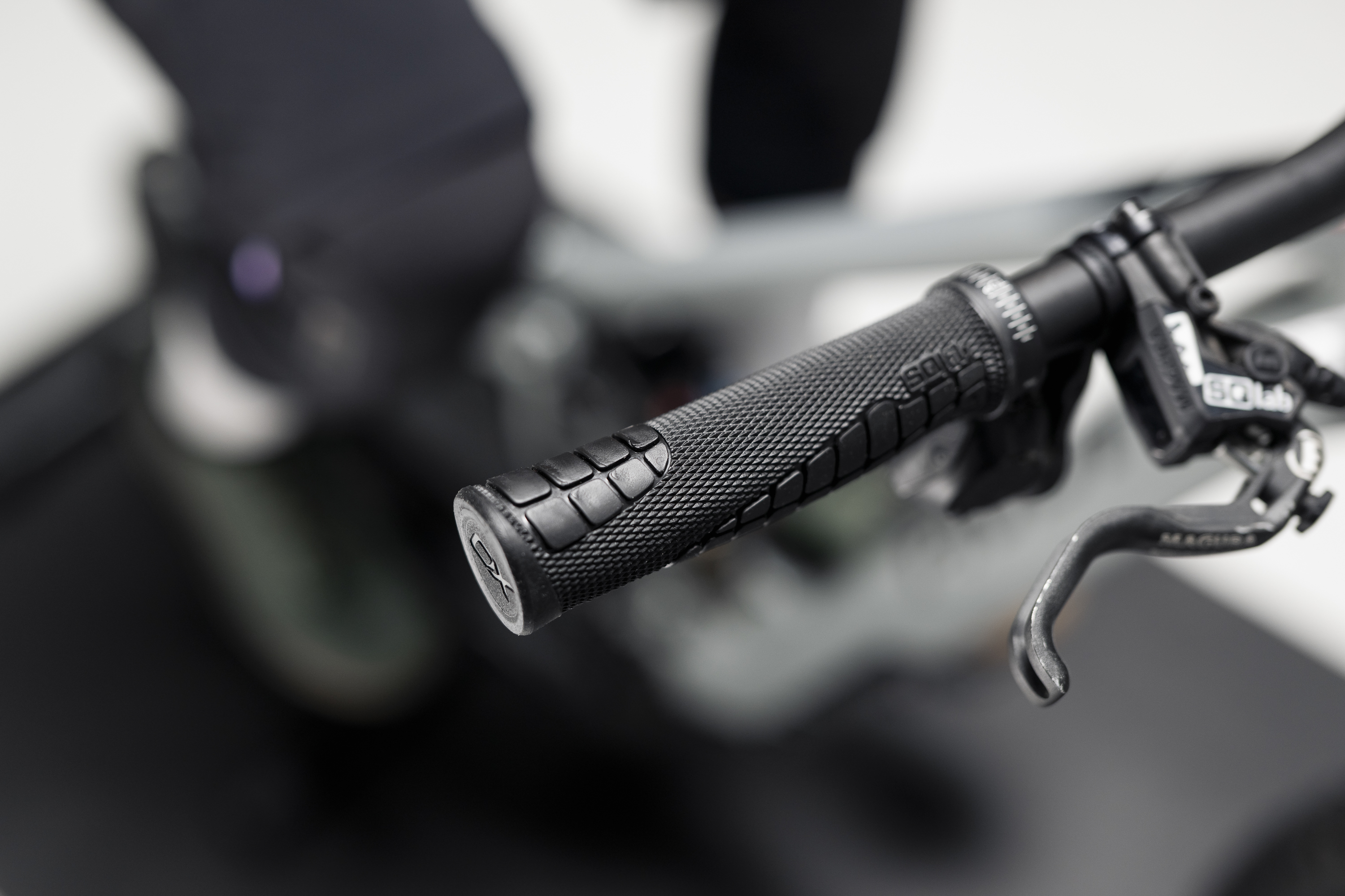 MTB grips 7OX 2.0 | ergonomic & durable | SQlab