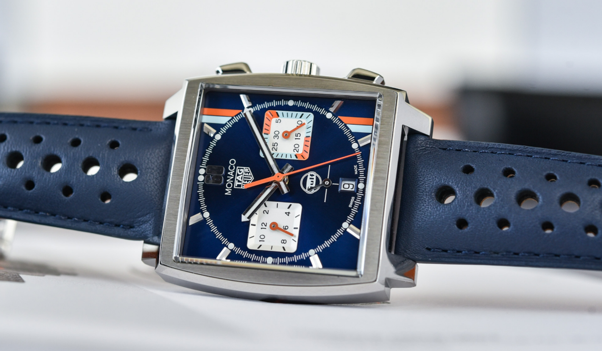 https://a.storyblok.com/f/120584/1182x690/d5f537c591/tag-heuer.png