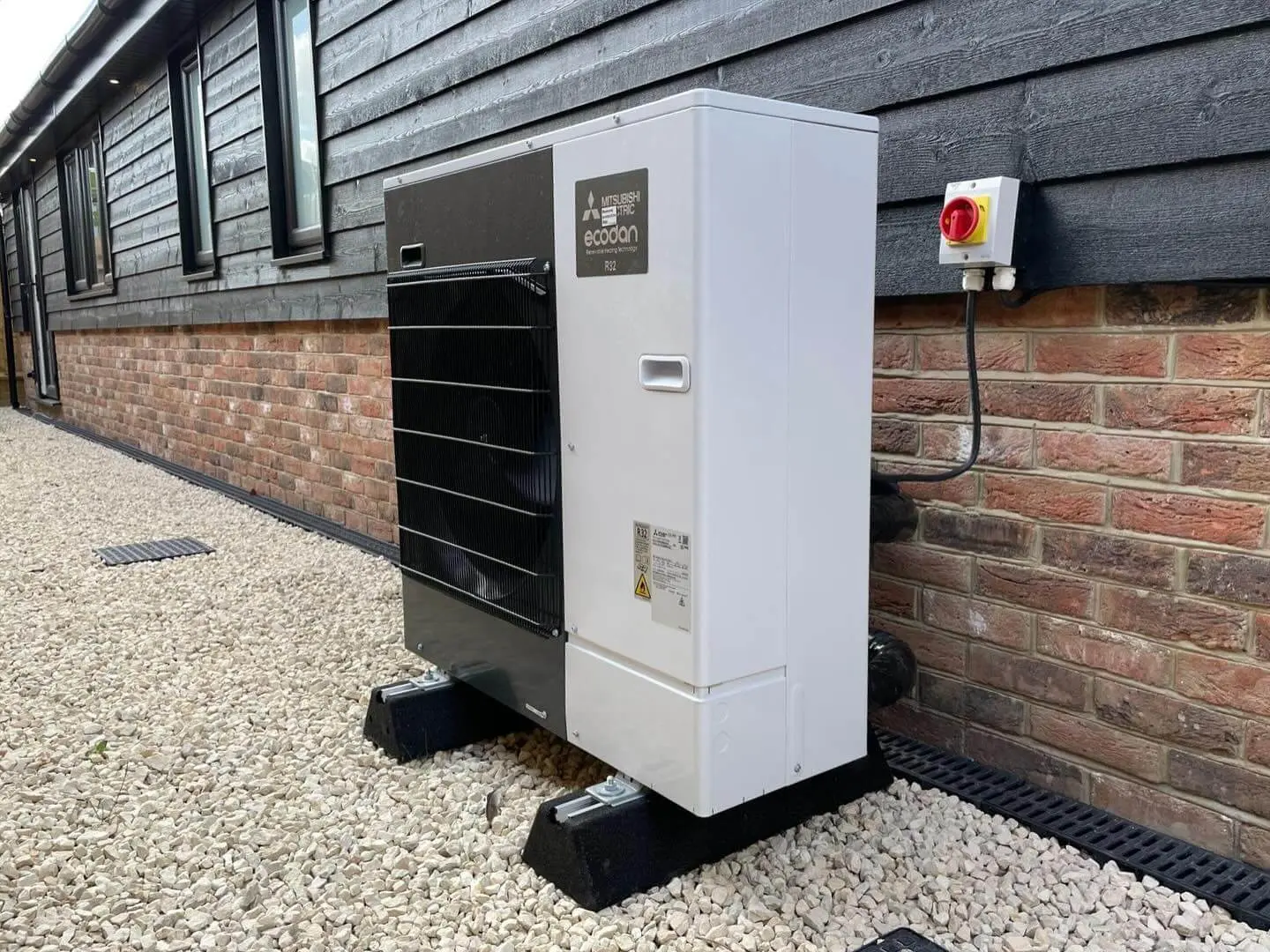 Air Source Heat Pump Installed by EPC