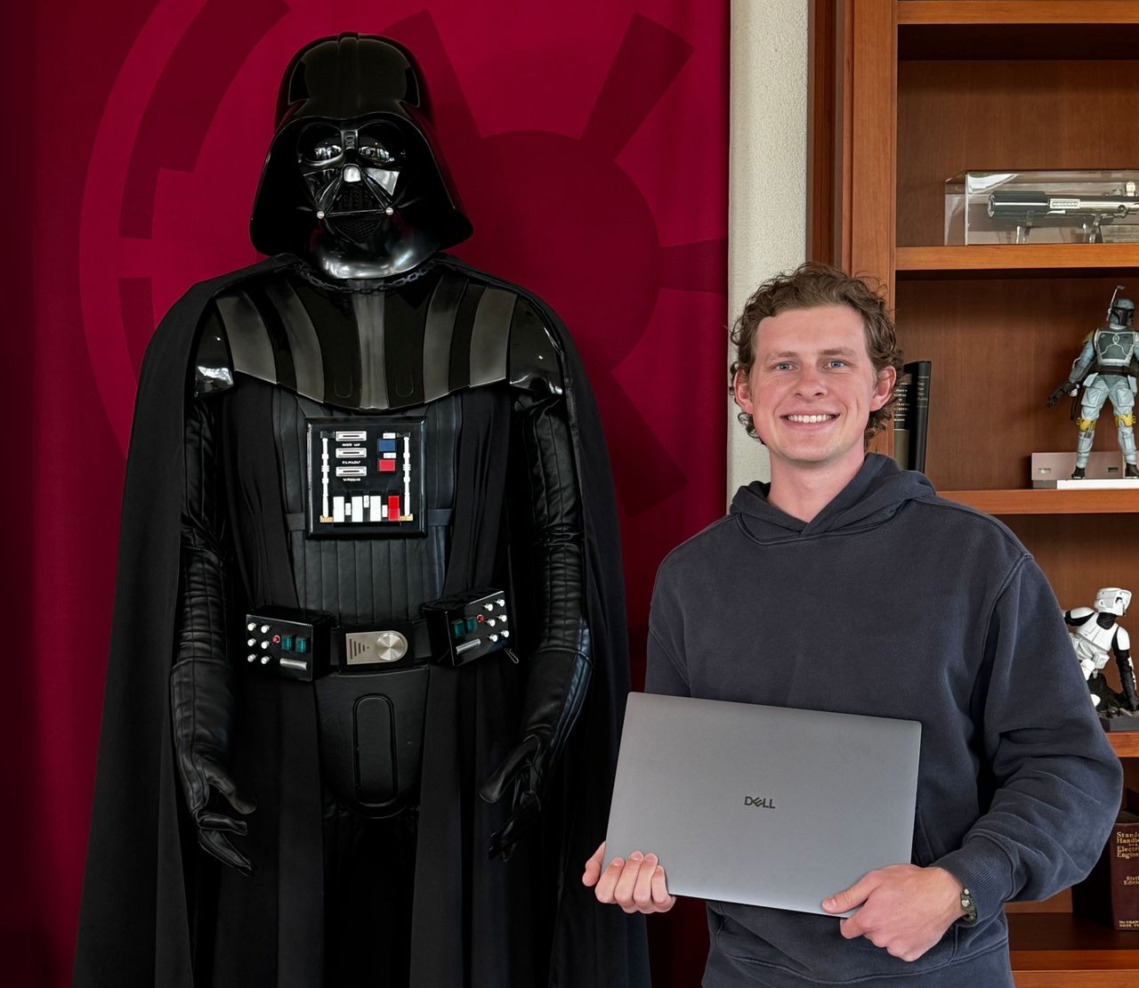 Grand Prize Winner Jeffrey Kressin (on the right) with his prize – a Dell laptop.