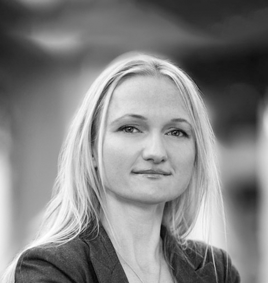 Lila Tretikov's profile photograph