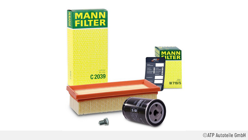 Kit de filtres pour controle technique Mann Filter sur fond blanc