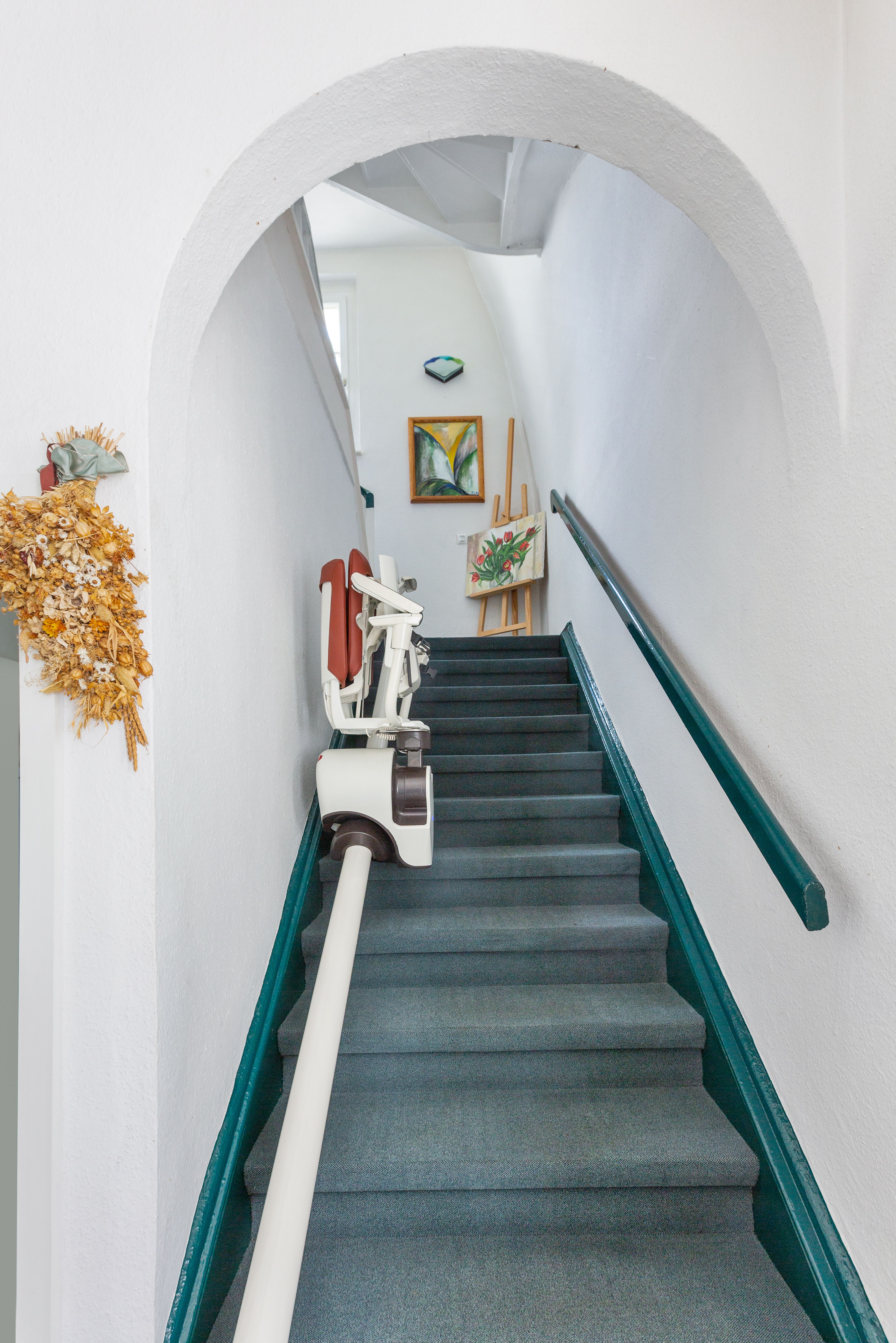 Treppenhaus mit Treppenlift
