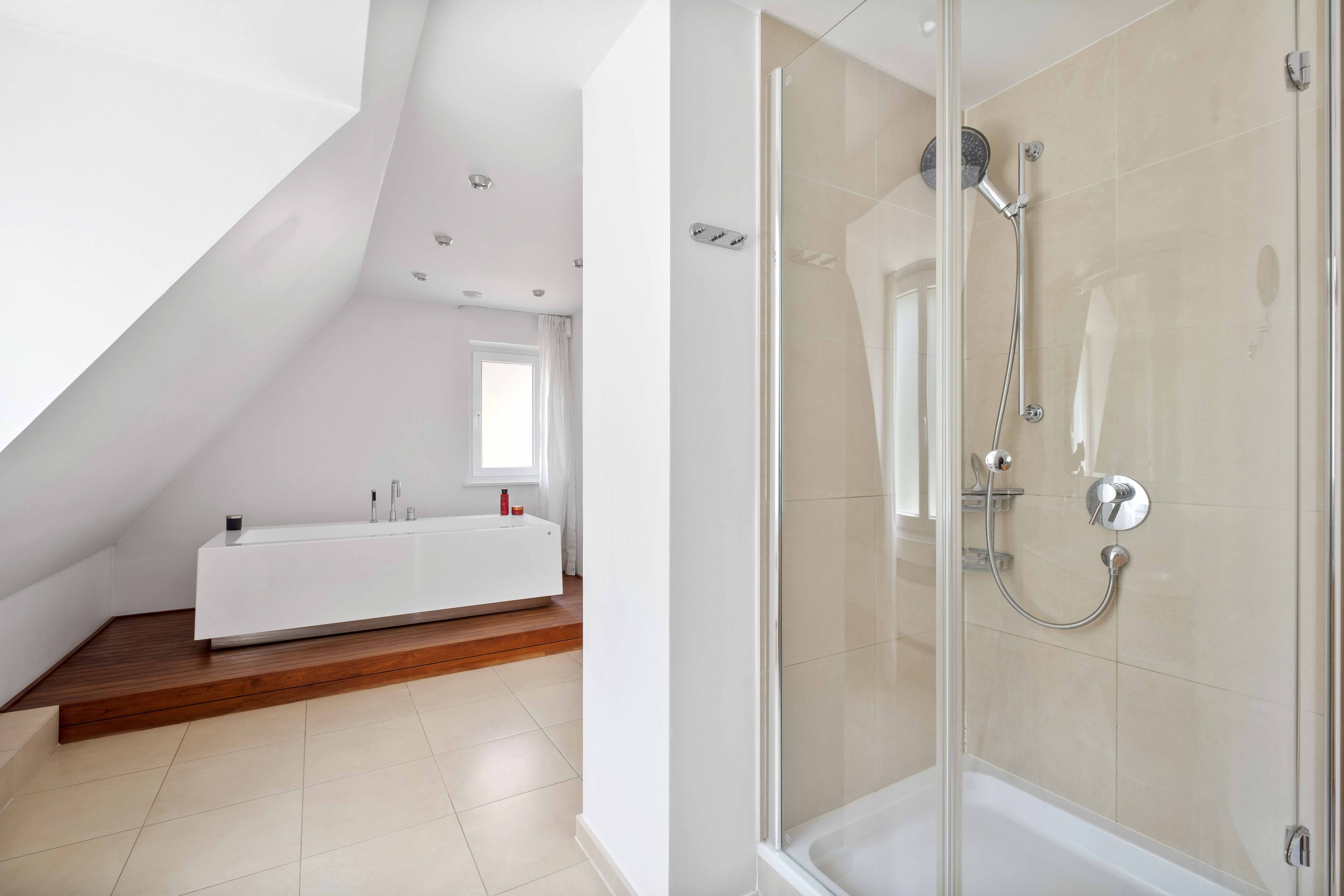 Badezimmer 1. OG