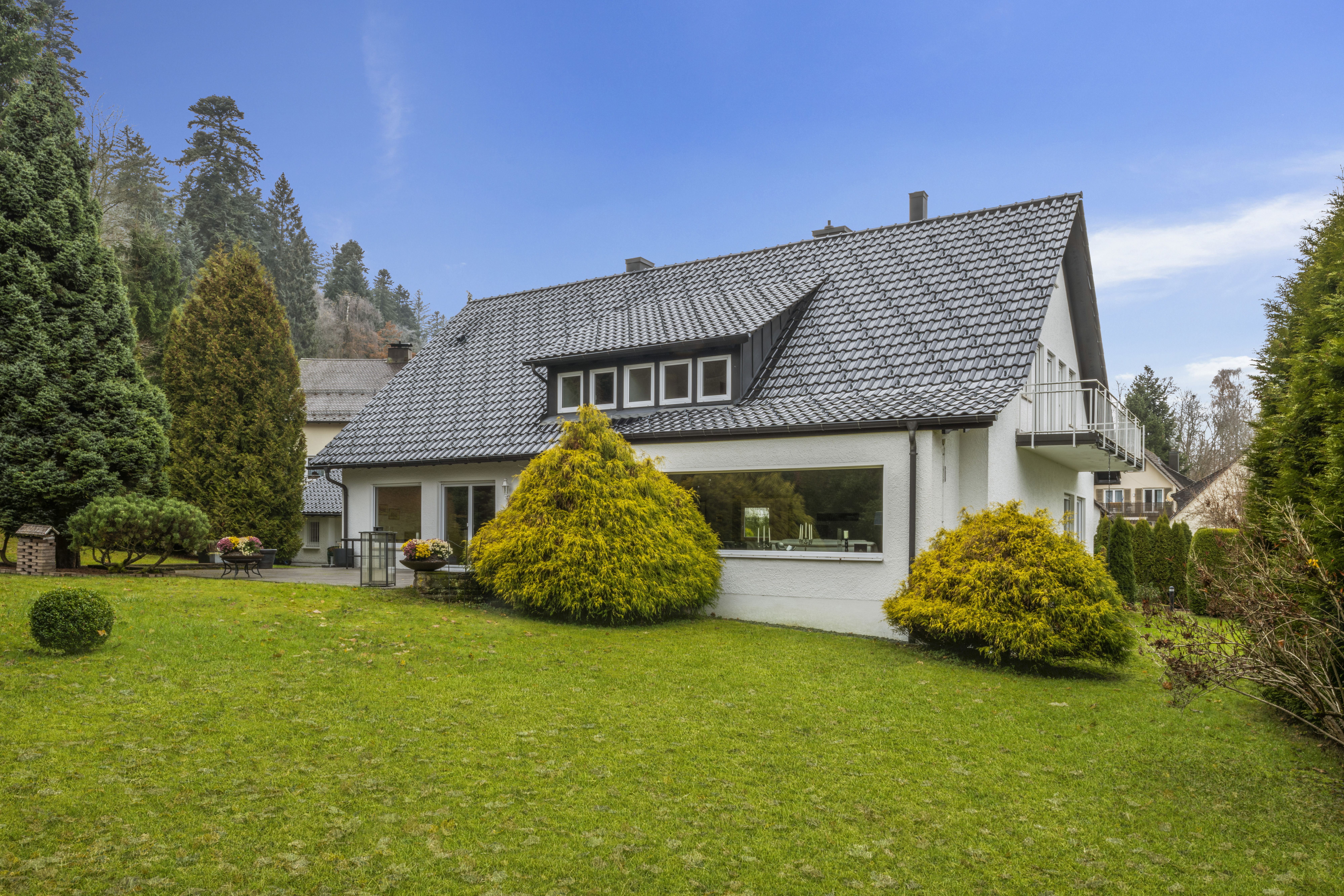 Rückansicht mit Garten
