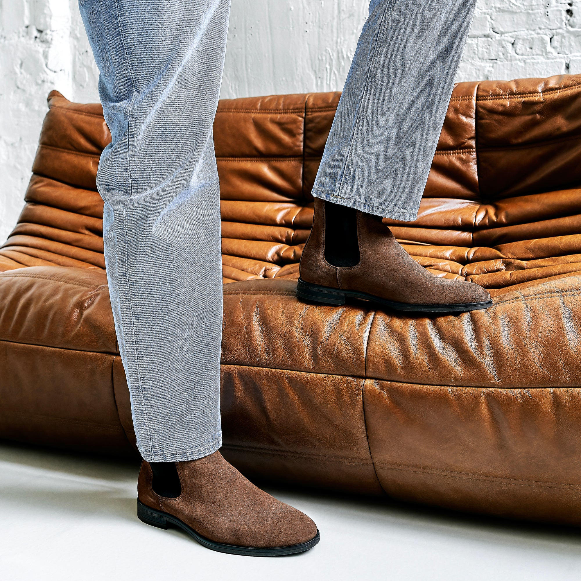 berry-vtaupe2_8d1792d6-0005-483e-9932-0bef379960b9.jpg - Rudys Chaussures Paris