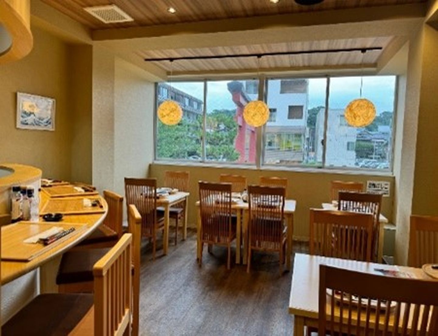 鎌倉海鮮 碧海 umi 若宮大路（神奈川・鎌倉） 漁港直送の三崎まぐろと天然本まぐろ、三浦野菜の地元食材を提供