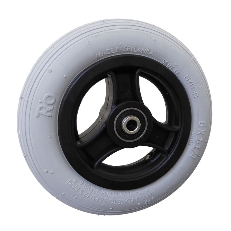 Rad mit 3-Speichen Ku.-Felge schwarz
Reifen pannensicher 150x30mm grau
Bohrung 8,0mm / NL 36mm