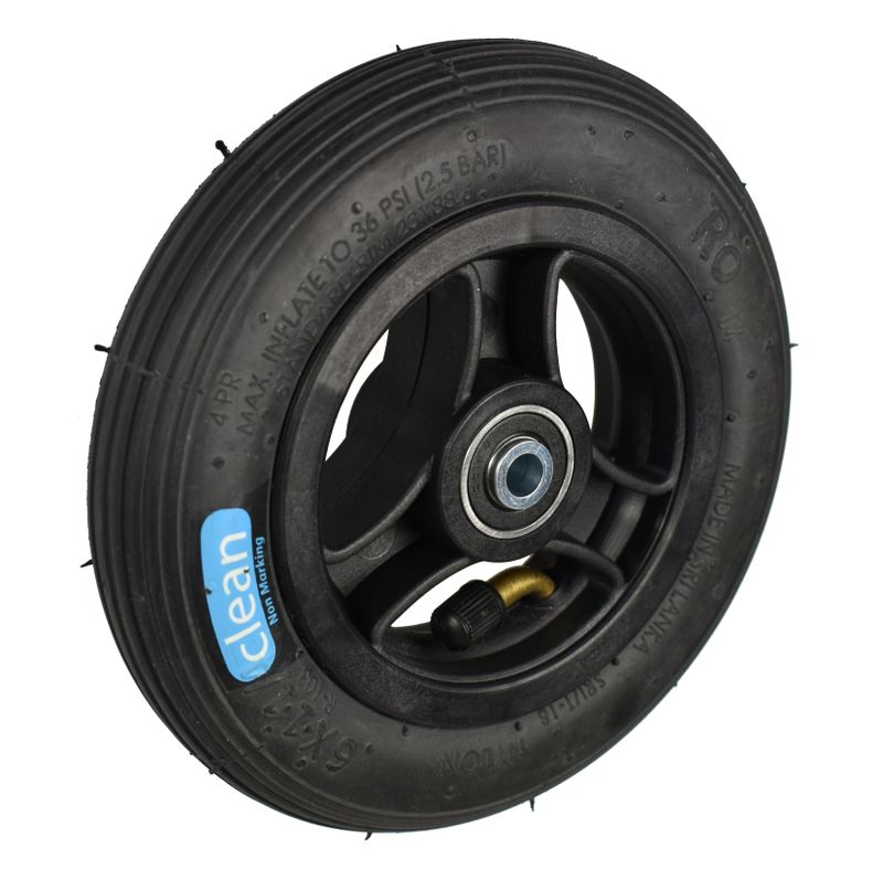Rad mit 3-Speichen Ku.-Felge schwarz
Luftreifen 150x30mm schwarz NM (Rille)
Bohrung 8,0mm / NL 36mm