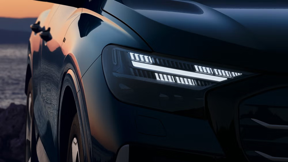 new-Q4-front-lights