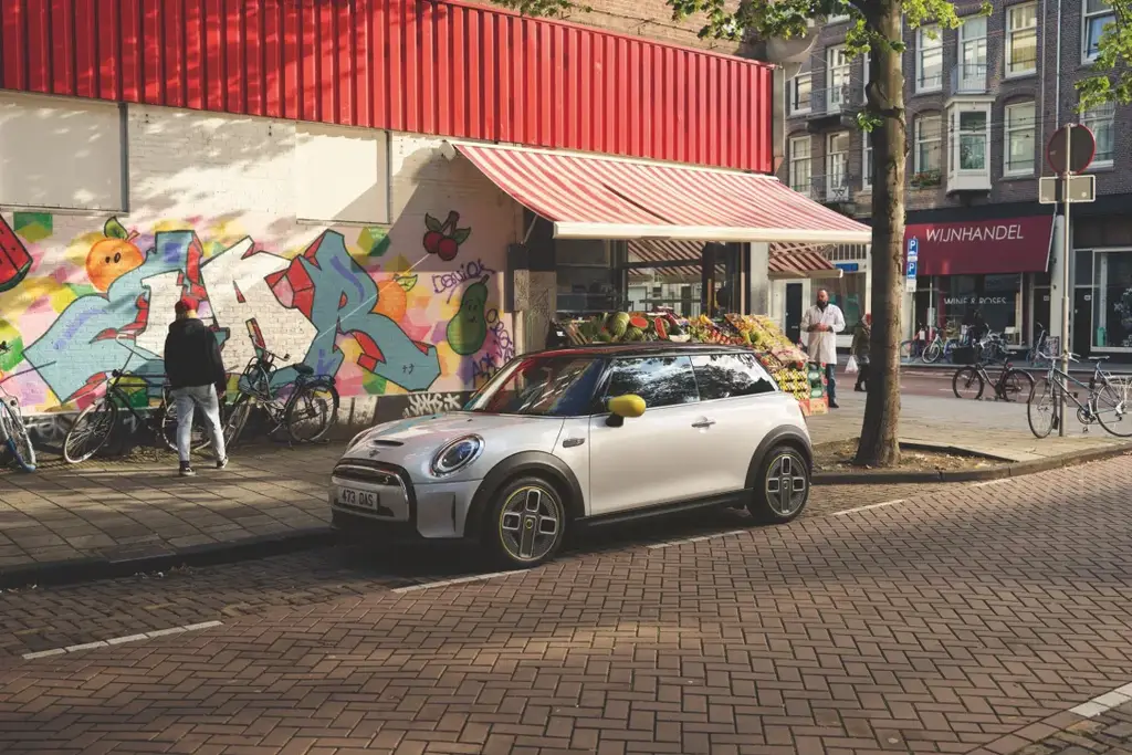 MINI Electric | Sytner MINI