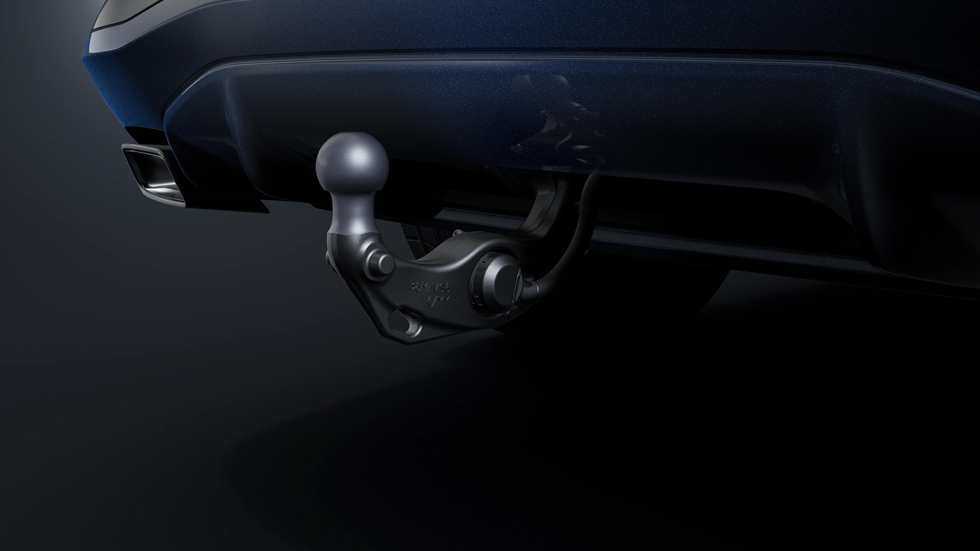 q9-convience-3 Tow bar on the back of Audi Q9