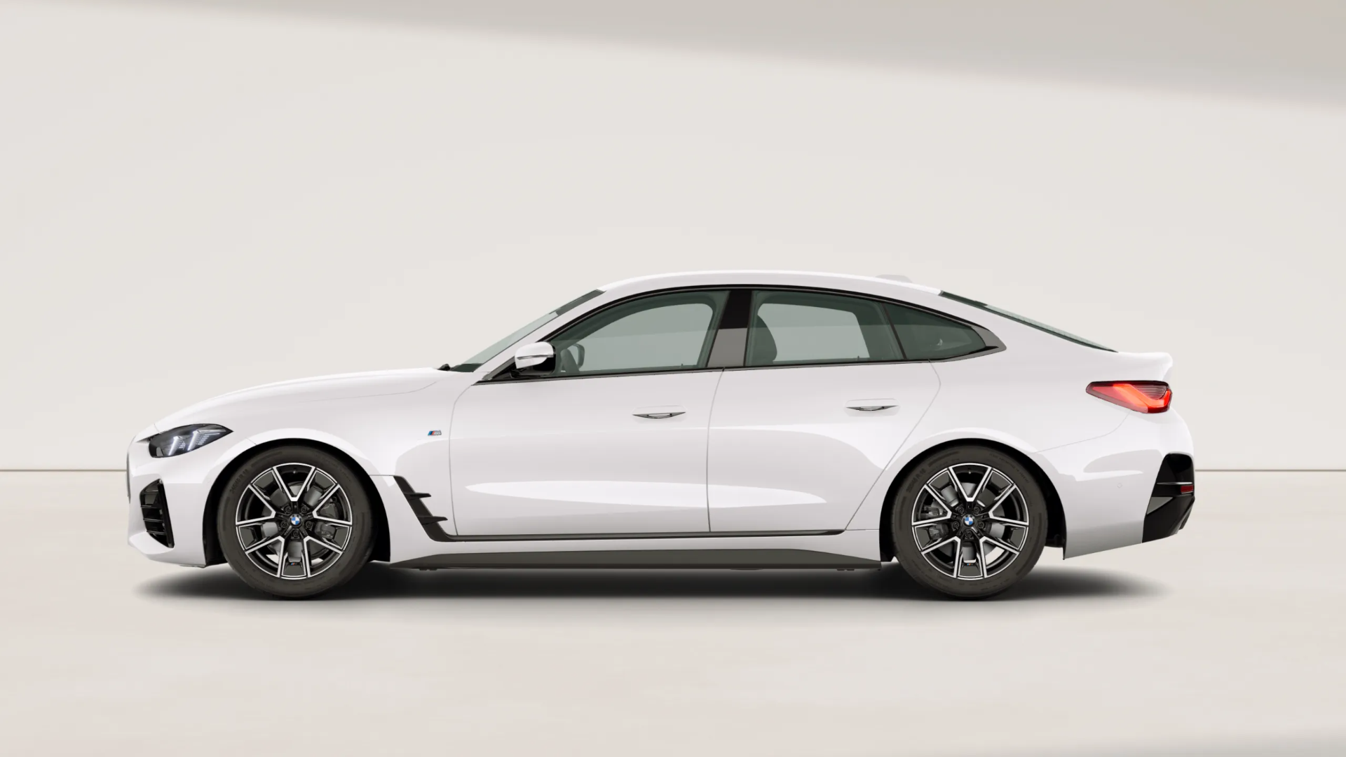 420i gc m sport side