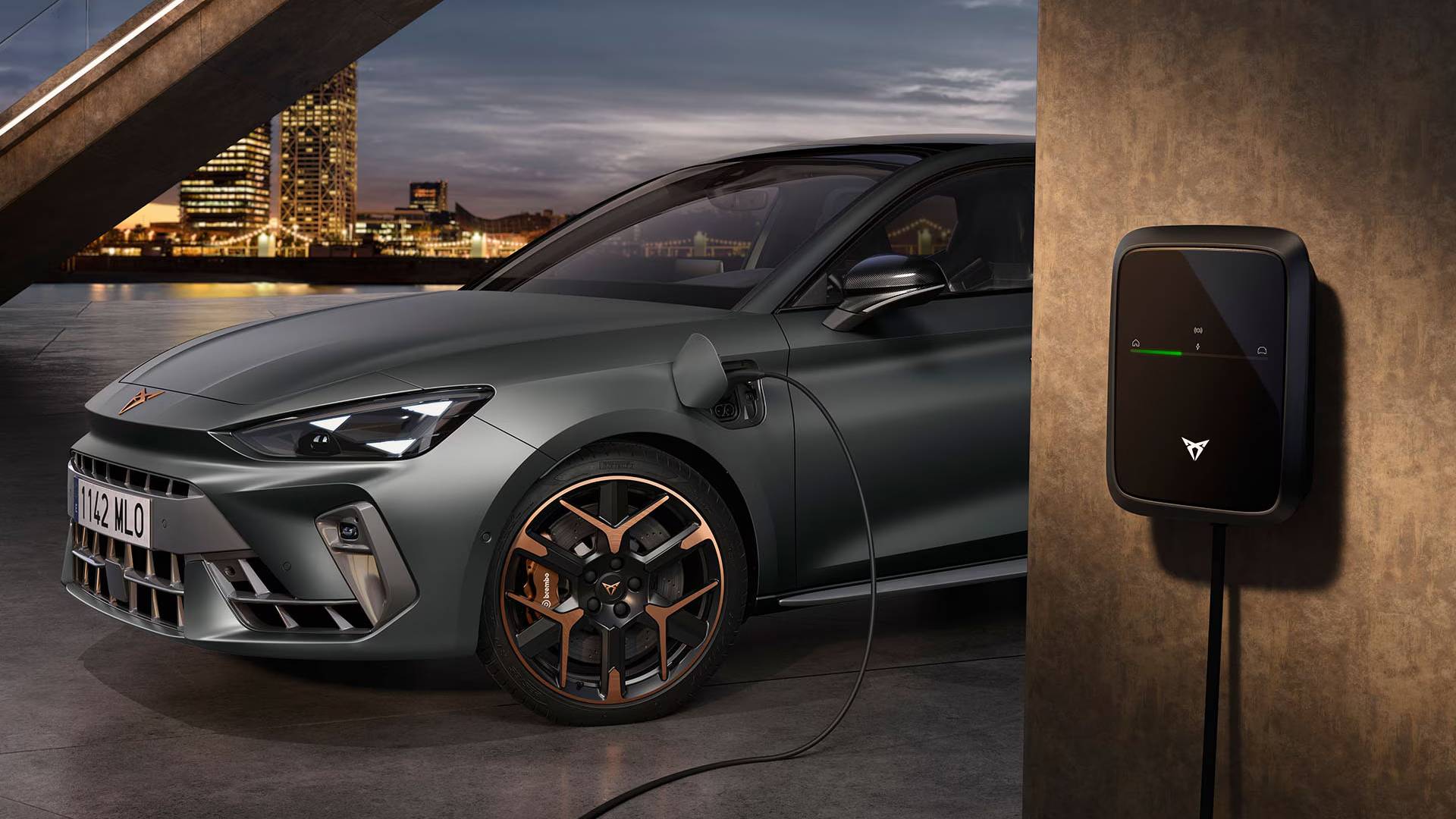 New-Cupra-Leon-Front