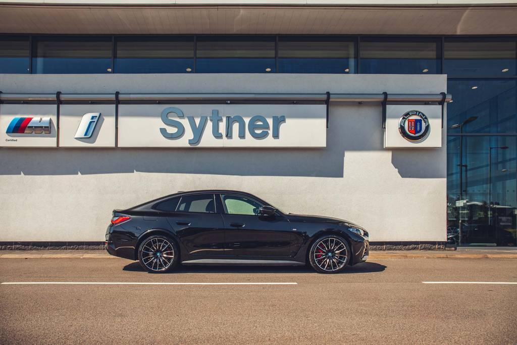 BMW I4_web optimised01