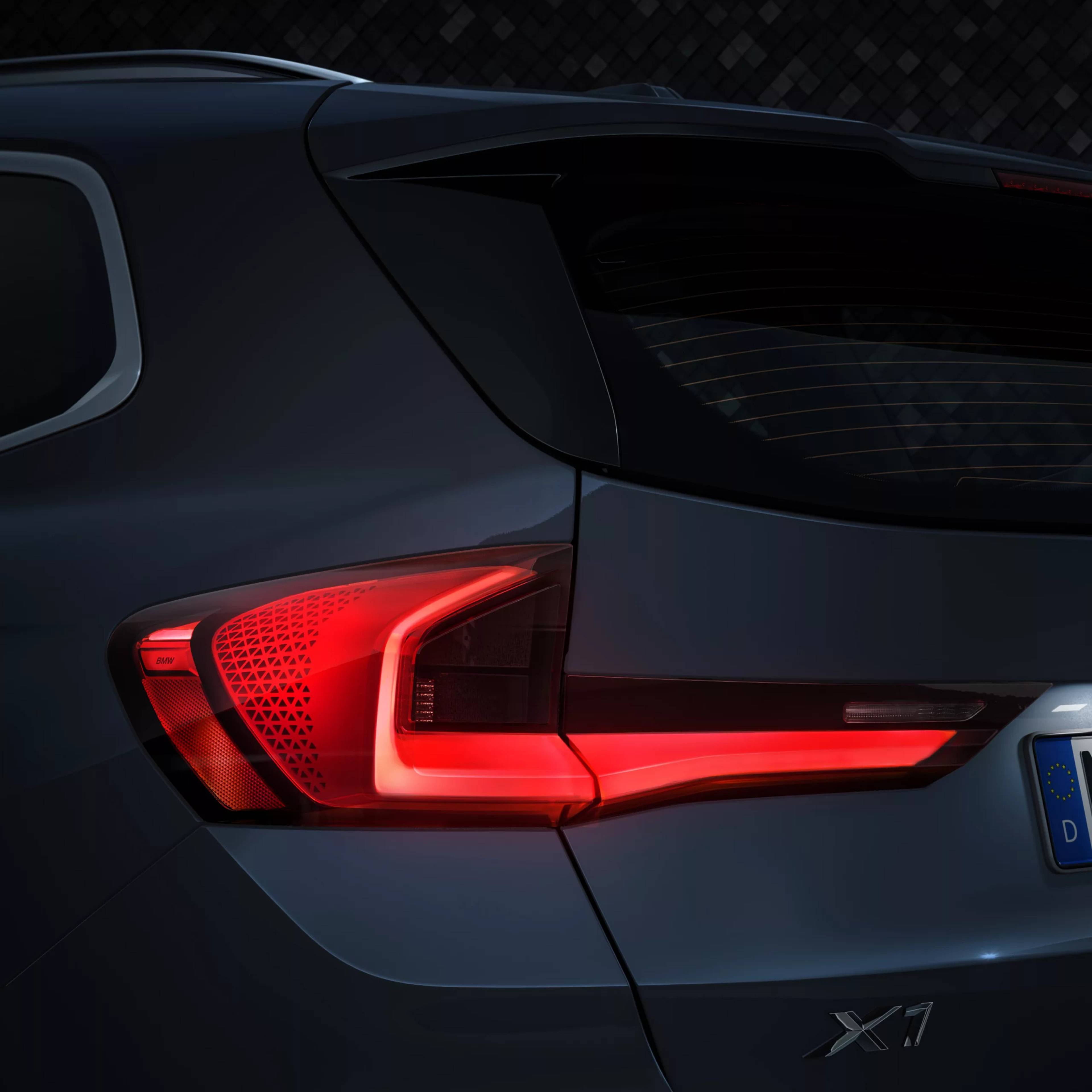 u11-ice_exterior_rear-lights