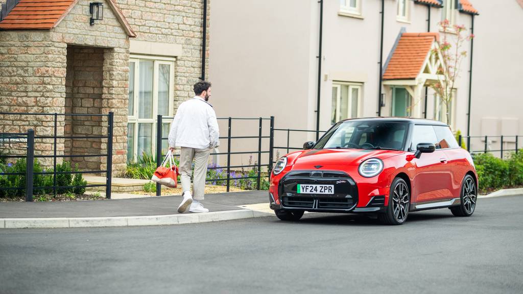 All Electric MINI Cooper Image 18, New MINI Family, 2025