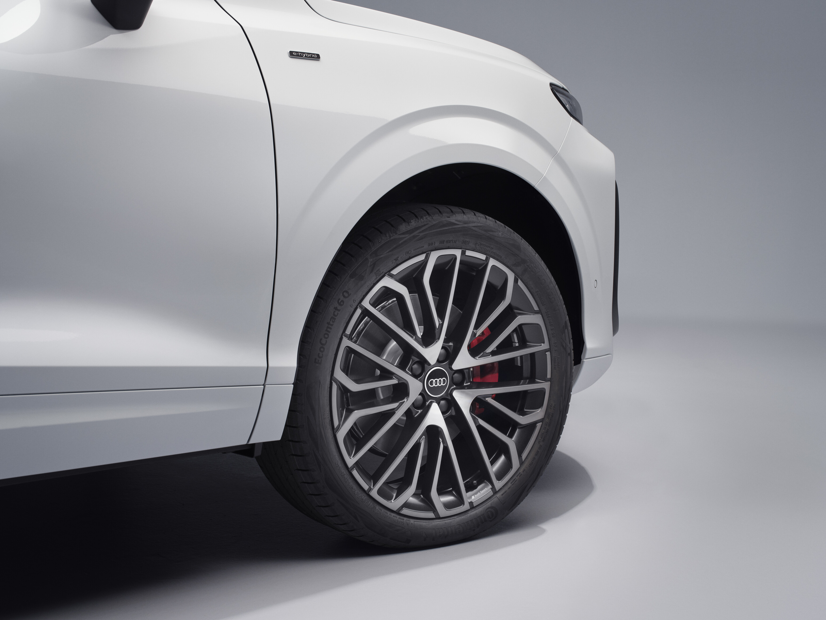 q3-sb-e-hybrid-alloys