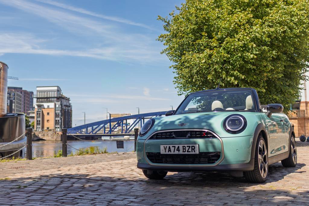 MINI Cooper Convertible, Ocean Wave Green front side