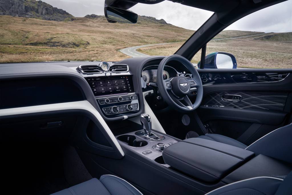 Bentayga EWB Mulliner - Light Sapphire - T66 BML - 6
