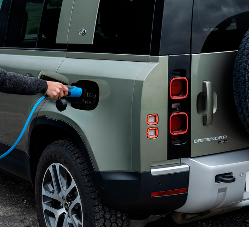 Land rover deals defender electric car