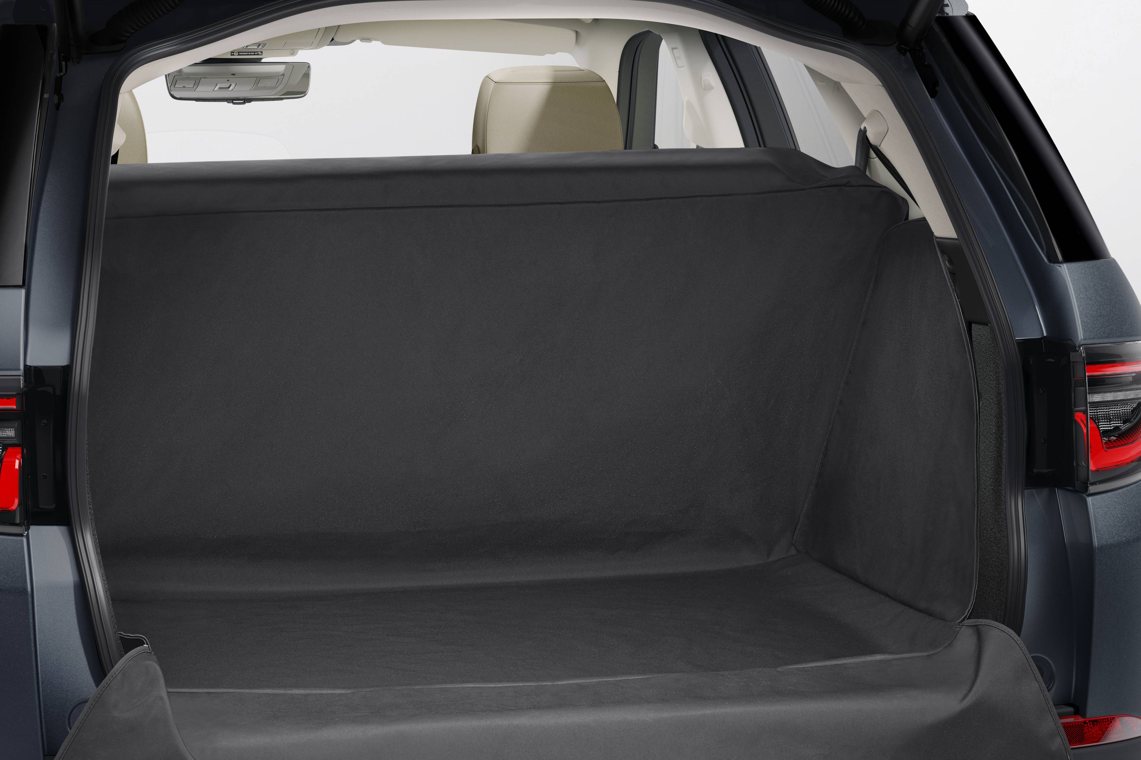 close up of inside the boot of a black discovery sport with loadspace protector