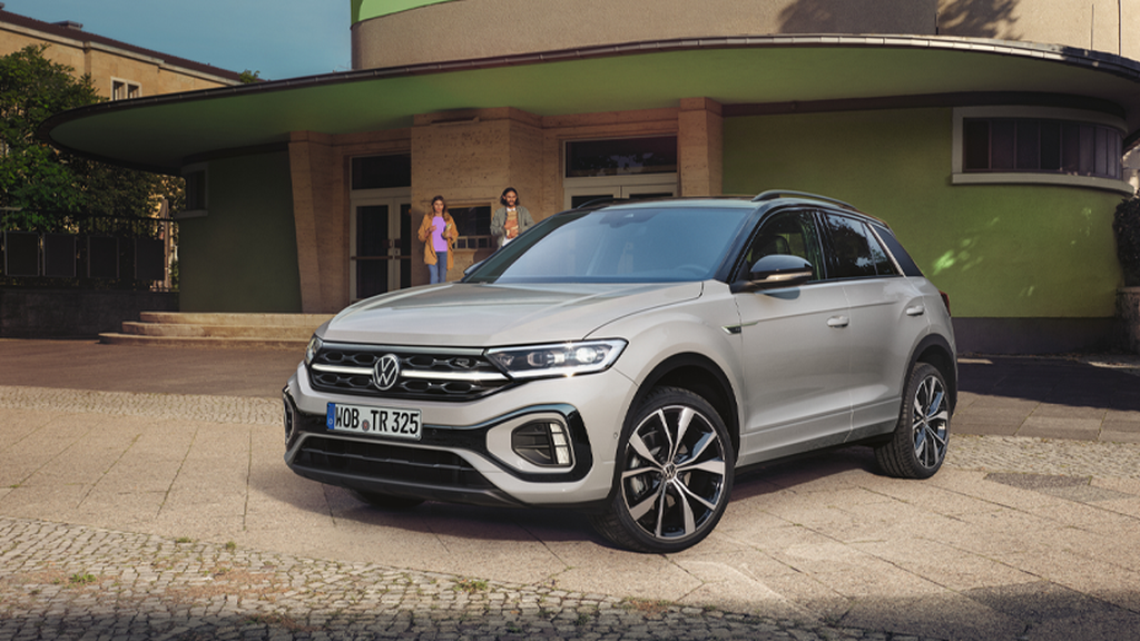 t-roc outside of a building.