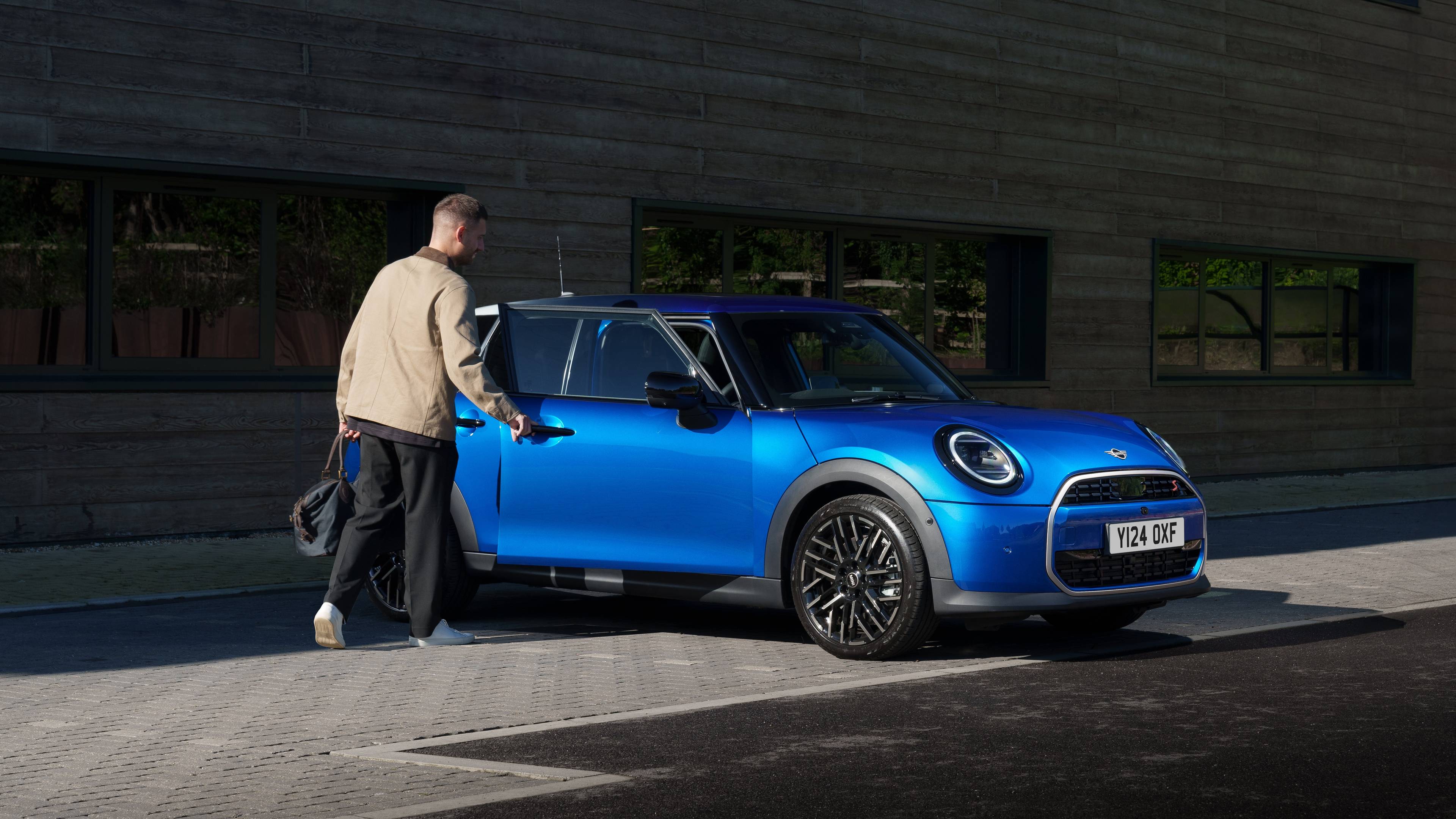 MINI Cooper 5 Door