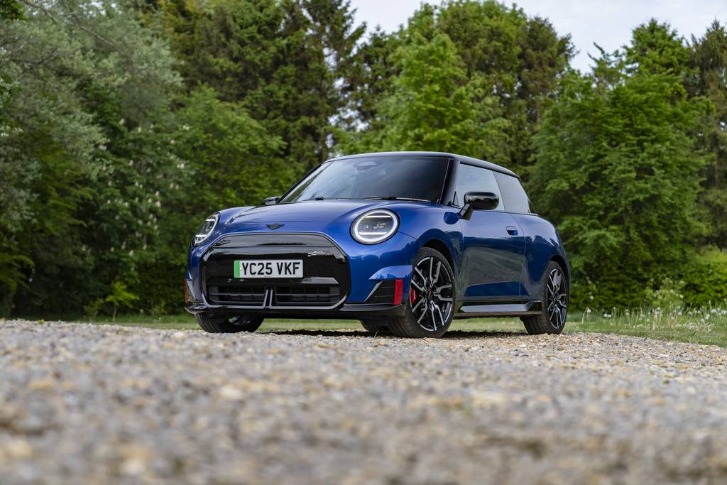 The-MINI-John-Cooper-front-side