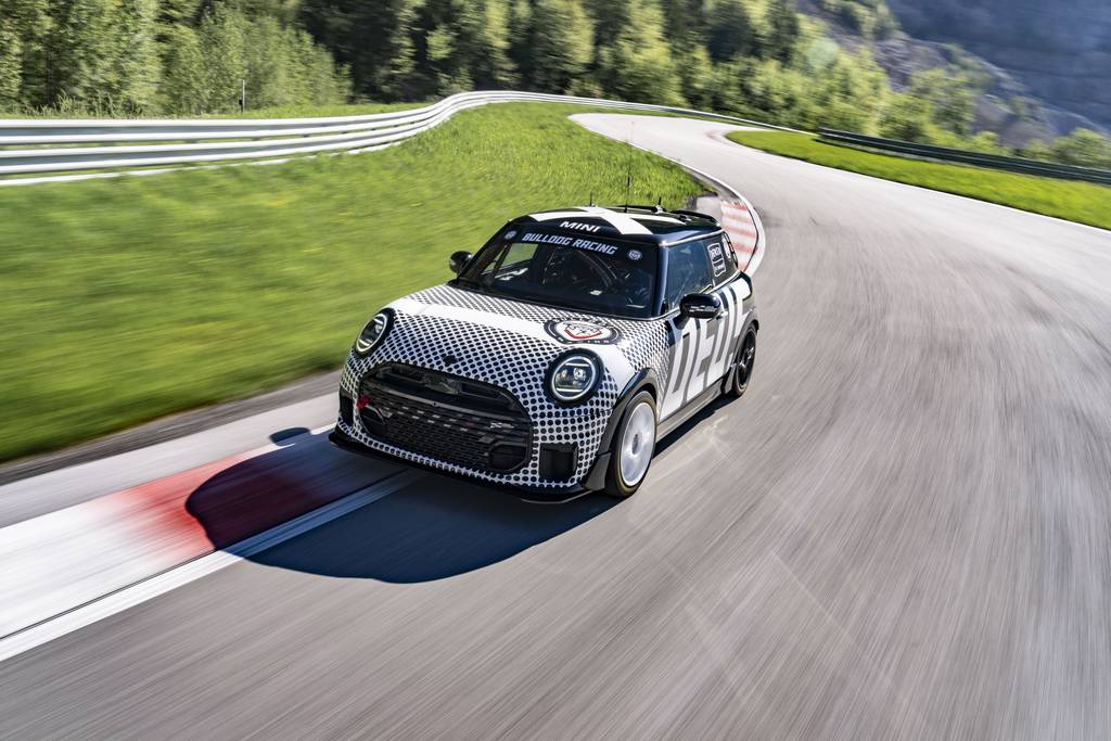 MINI John Cooper Works racing