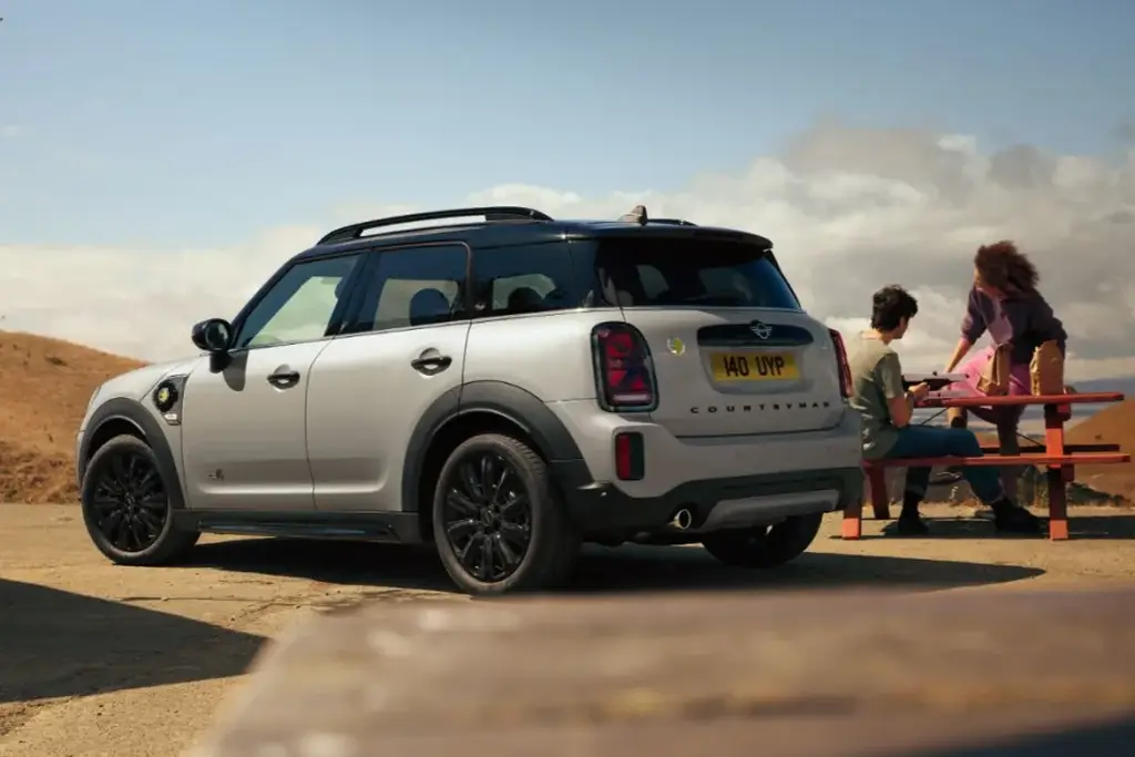MINI Countryman PlugIn Hybrid Sytner MINI