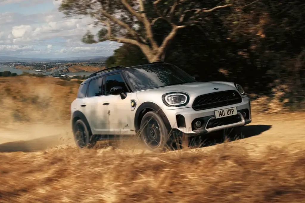 MINI Countryman Plug-In Hybrid | Sytner MINI