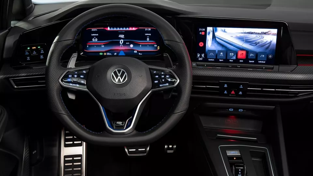 The new Golf R | Sytner Volkswagen