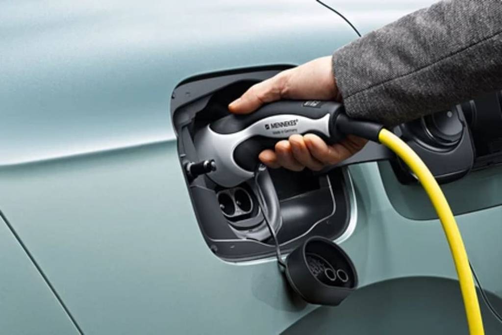 SKODA Electric Car Grants Sytner SKODA