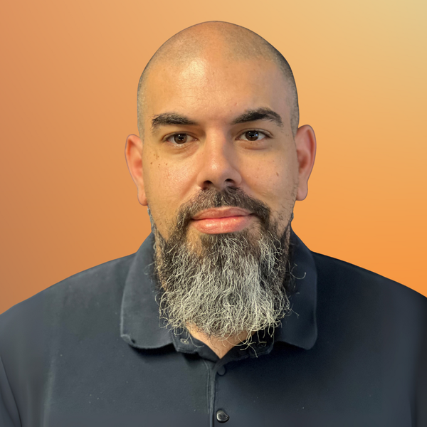 Mason Hafez headshot